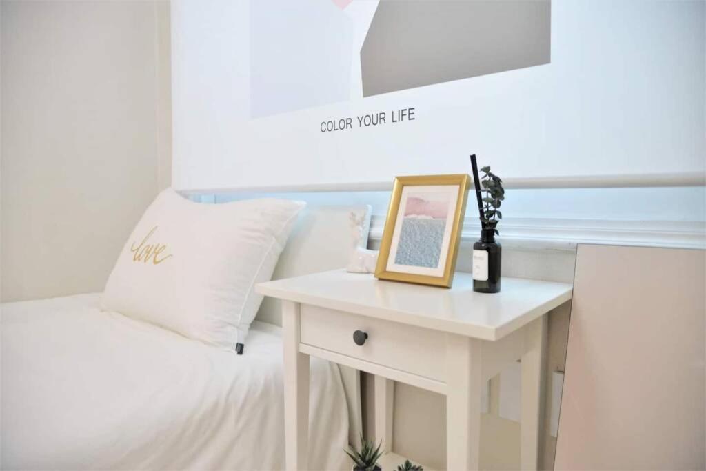 Lovely House Seoul Bagian luar foto